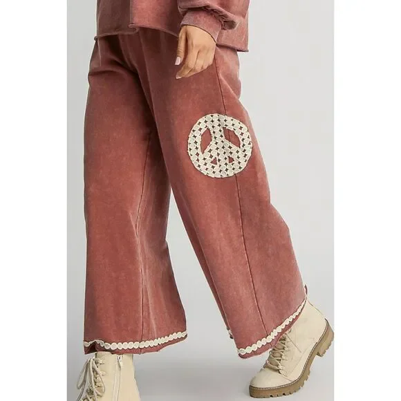 Umgee Full Size Peace Lace Applique Mineral Wash Wide Leg Pants Plus Size - Picture 3 of 3